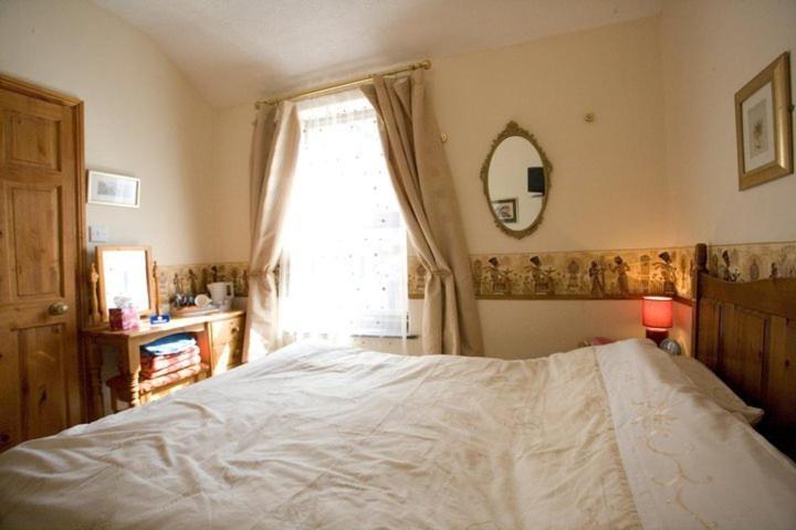 Jadellas Guest House Scarborough Room photo